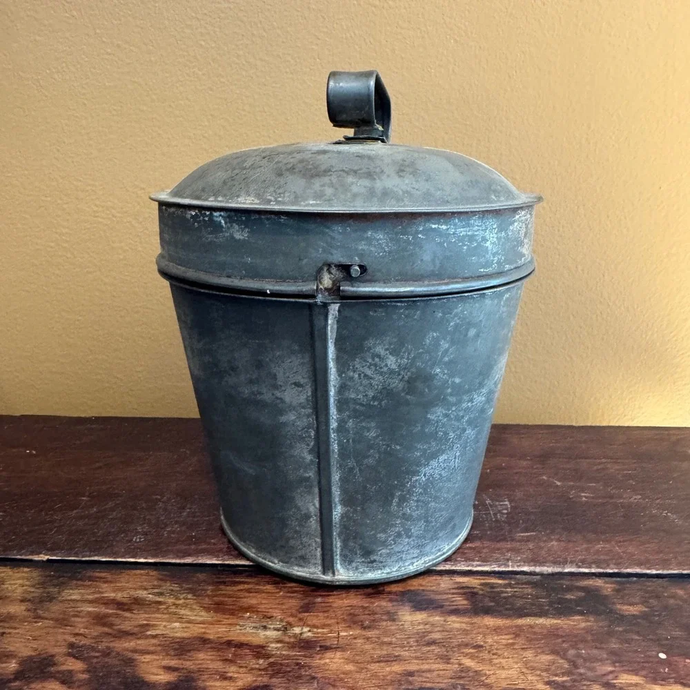 Vintage Fries Brand Bread Pudding Container with Lid Handle Metal‎ Kitchenware